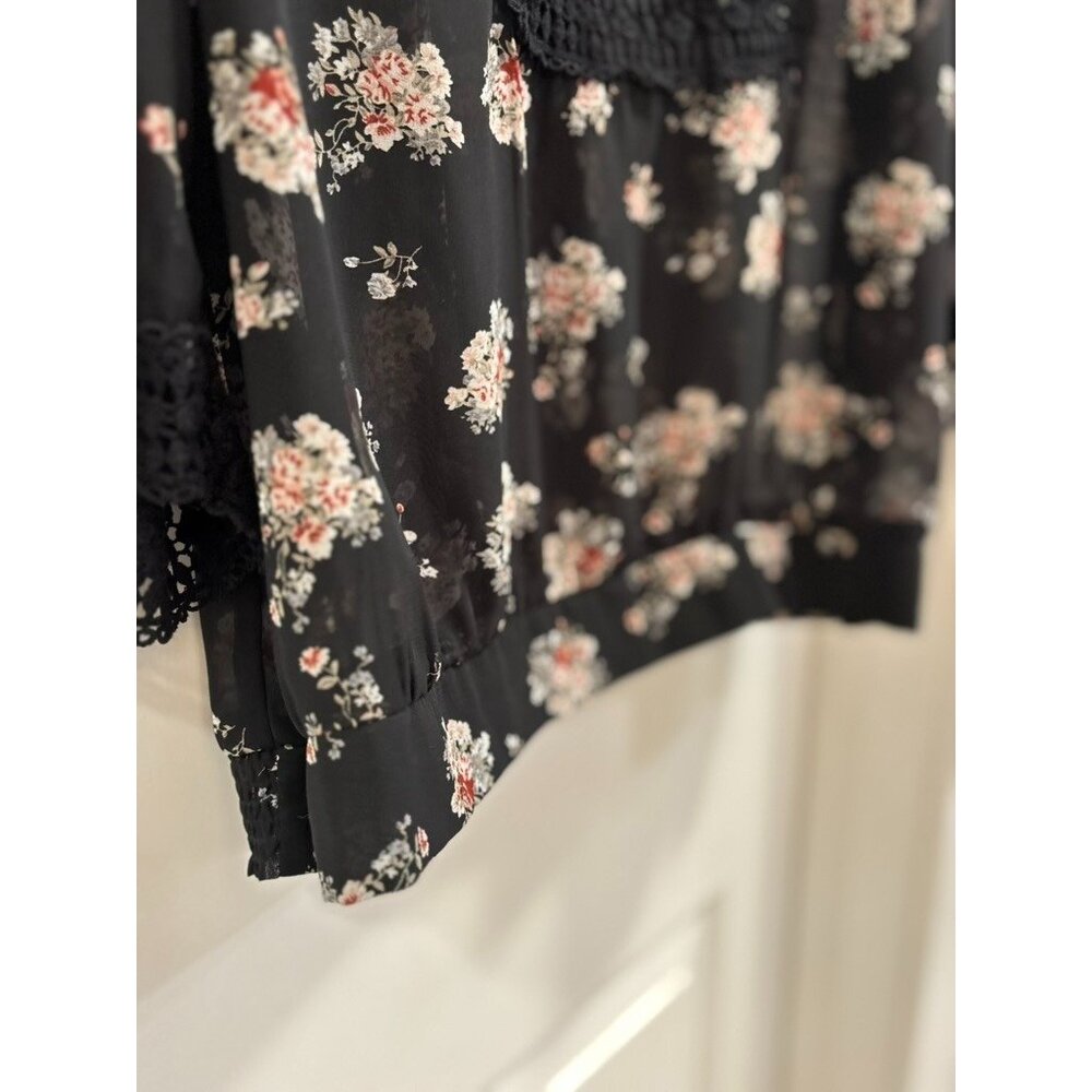 Black Rainn Semi-Sheer Black Floral Drawstring Bell Sleeve Crotched Lace Size L - Picture 5 of 13